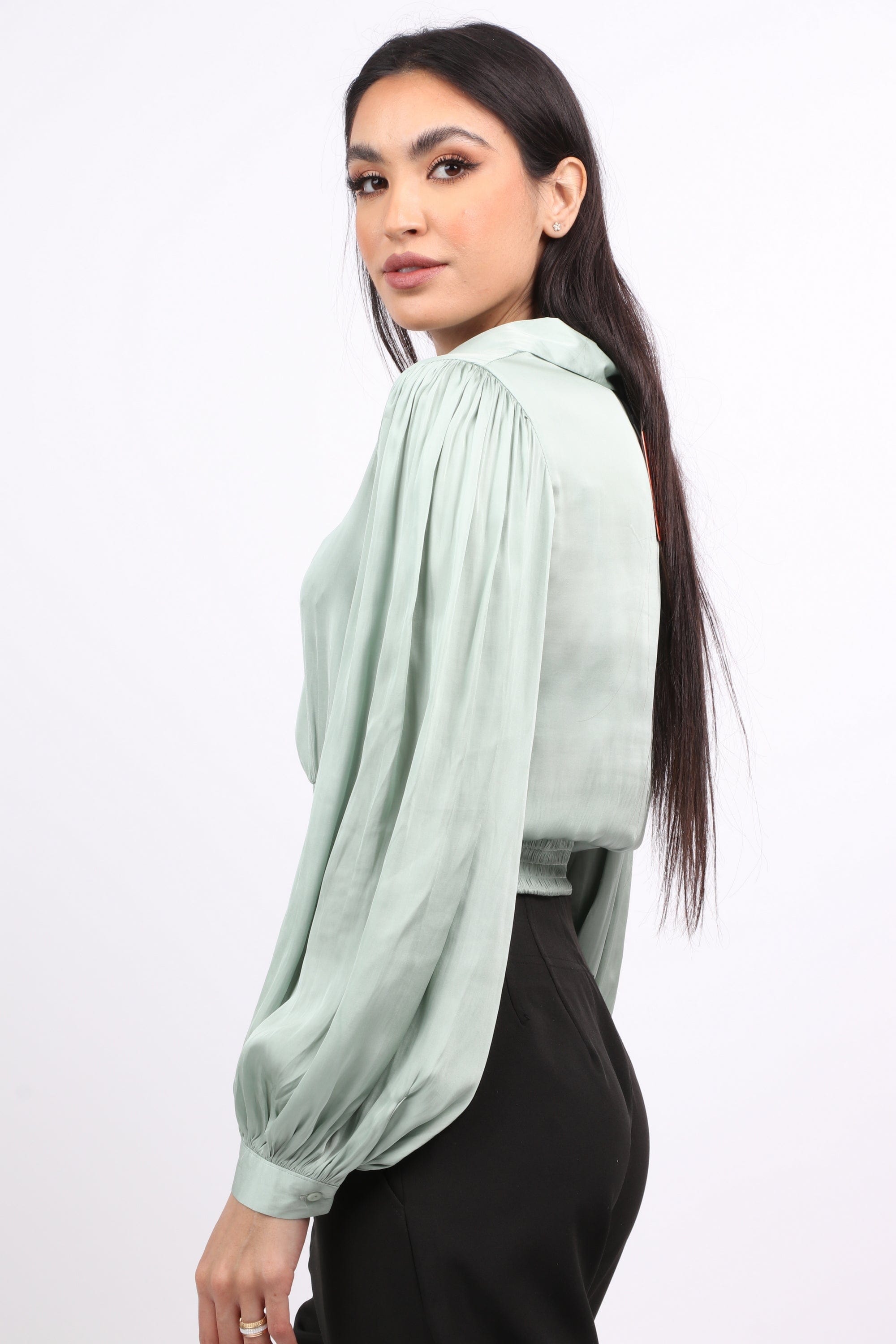 نتشي بلوزة كروب توب ستان كم طويل بف نسائي