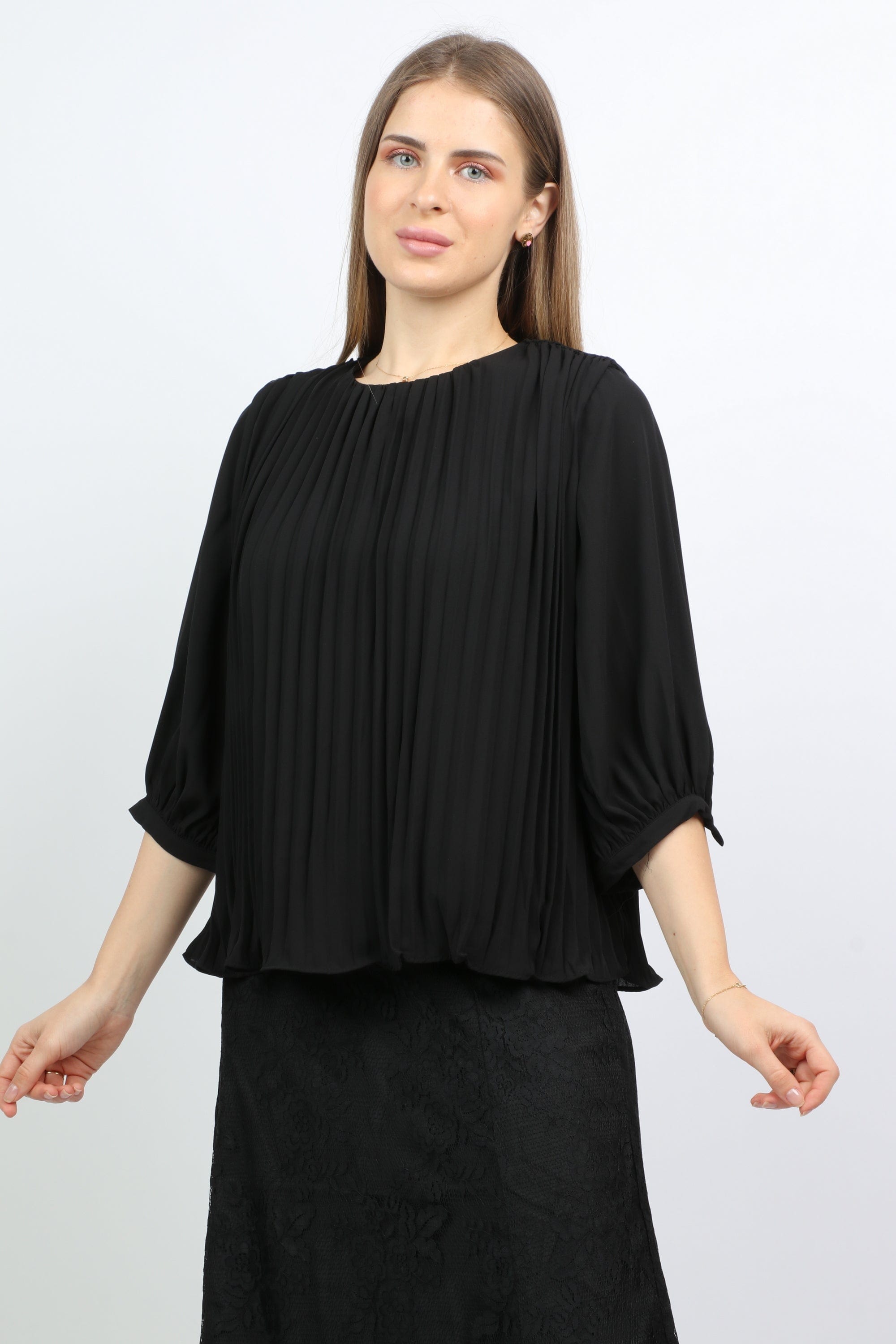 نتشي بلوزة كلاسيك بكسرات صغيرة كلوش 3/4 كم نسائي