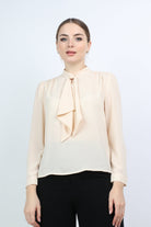 نتشي بلوزة بفيونكة سادة مع كم طويل نسائي