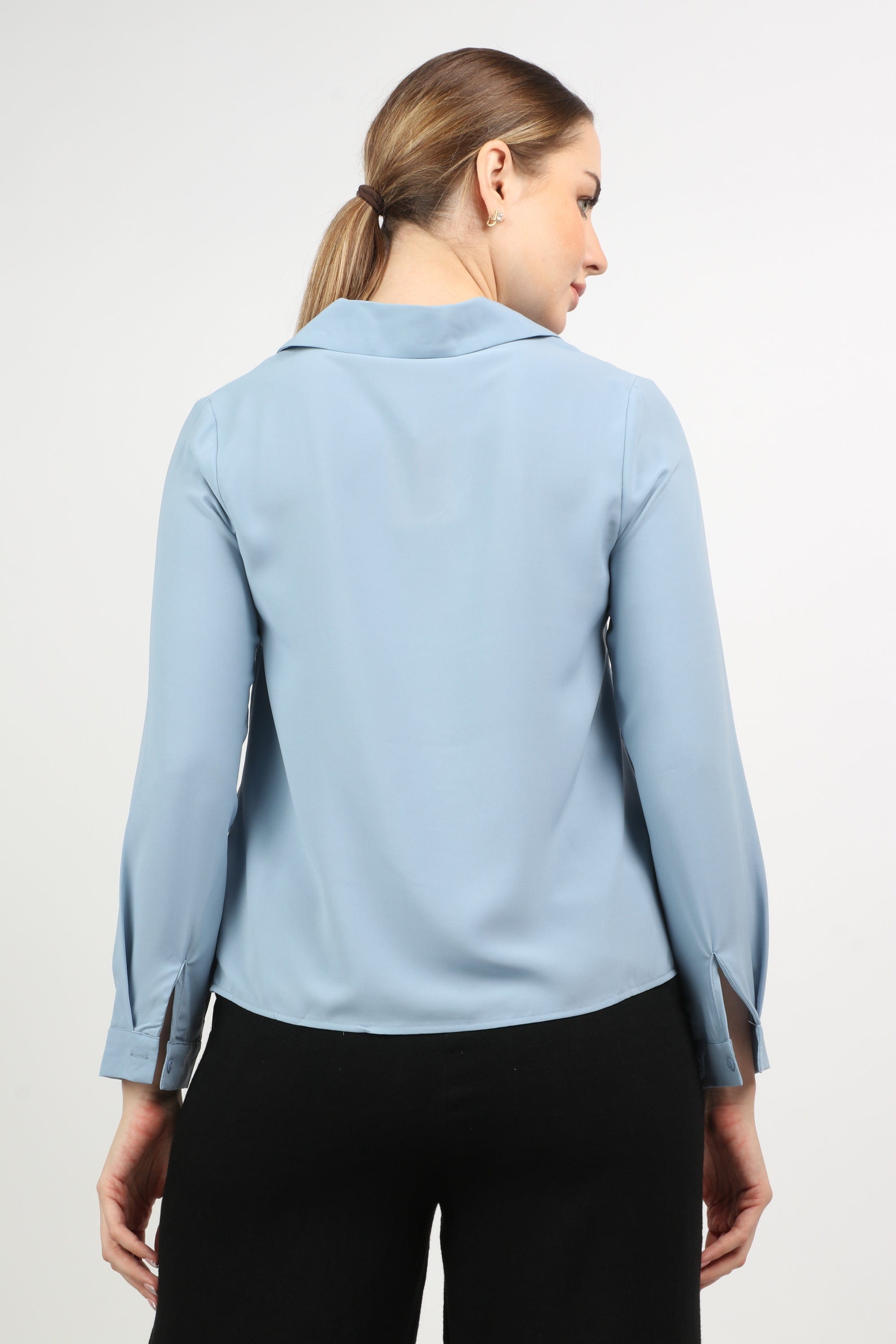 نتشي بلوزة سادة سبعة بياقة وكم طويل نسائي