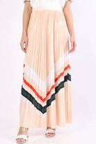 نتشي تنورة بليسية طويلة مخططة على نمط مثلث نسائية