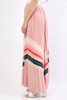 نتشي تنورة بليسية طويلة مخططة على نمط مثلث نسائية