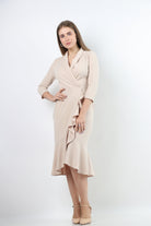 نتشي فستان ميدي رسمي بخصر لف