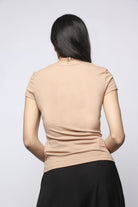 نتشي بلوزة سادة بفتحة صدر جانبية كم قصير نسائي