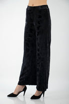 نتشي بنطون مخملي نسائي طويل