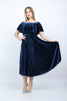 نتشي فستان ميدي مخمل سهرة كتف بكم قصير