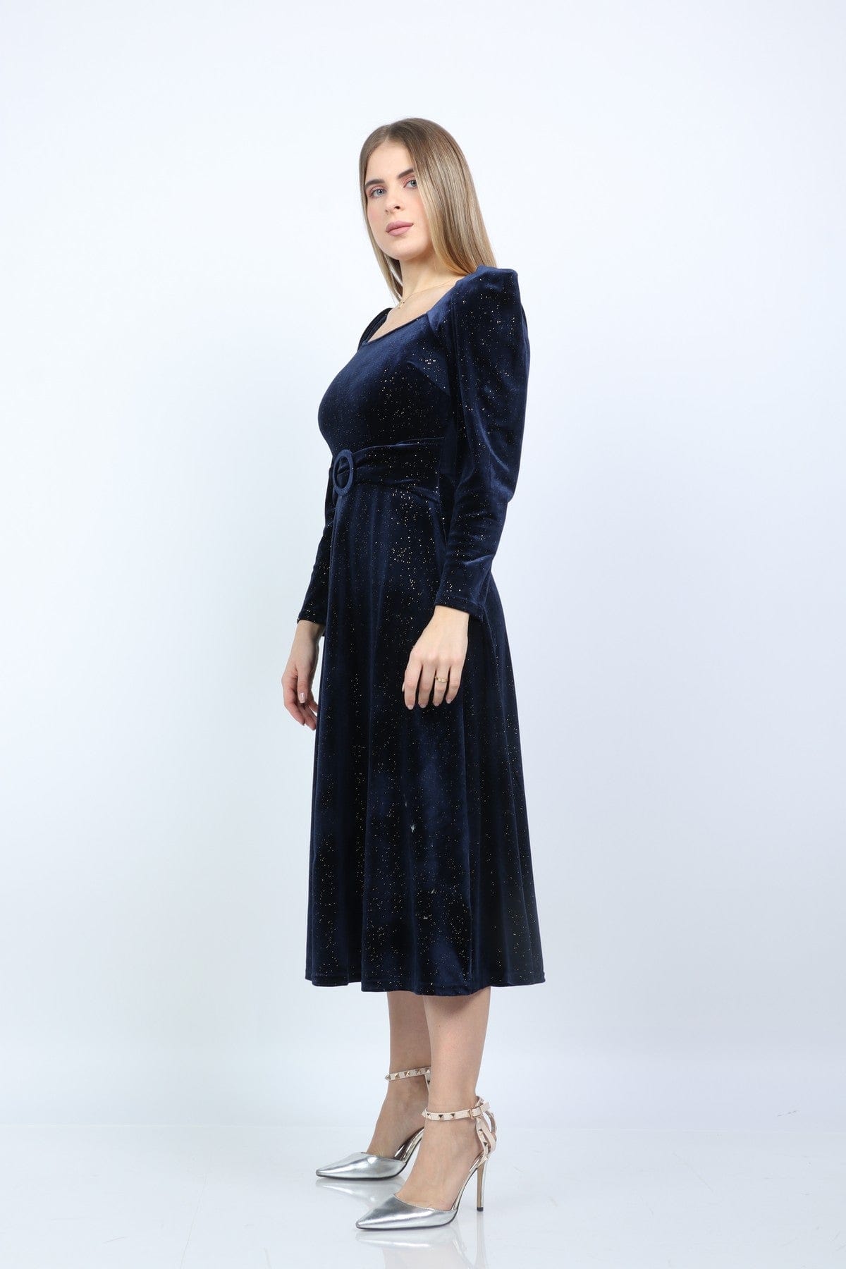 نتشي فستان مخمل نسائي بحزام للخصر