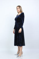 نتشي فستان مخمل نسائي بحزام للخصر