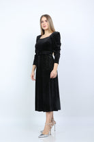 نتشي فستان مخمل نسائي بحزام للخصر