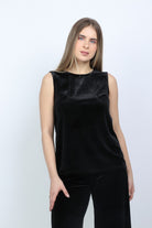 نتشي بلوزة كت مخملية برقبة دائرية نسائي