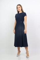 نتشي فستان ميدي رسمي مزموم الخصر بكم قصير