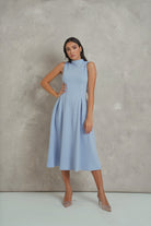 نتشي فستان ميدي سادة واسع بياقة طويلة بدون كم