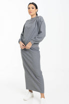 نتشي توب نسائي فضفاض بياقة دائرية