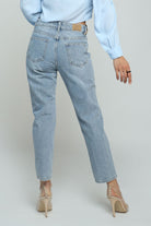 كيتشن بنطلون بوي فريند مقطع مع بادج طويل نسائي