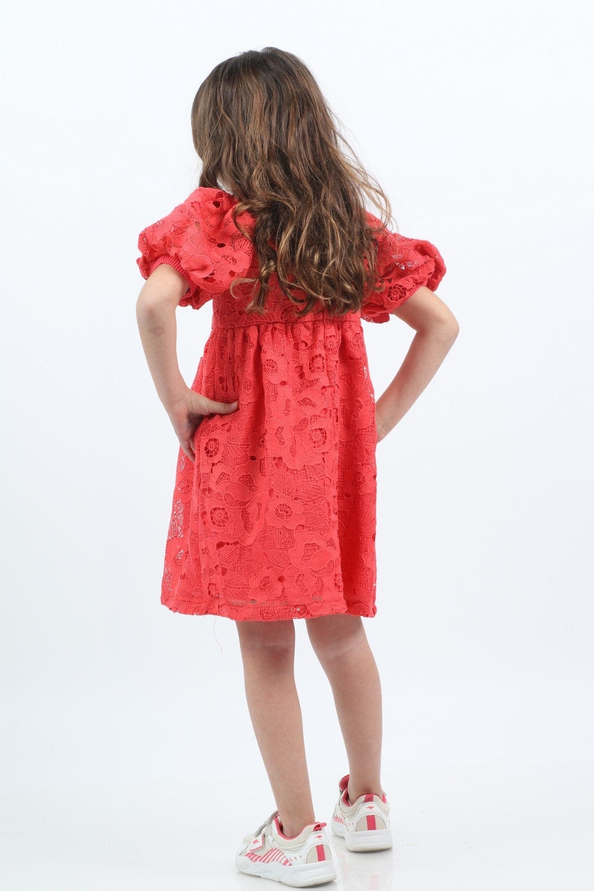 جينجرسنابس فستان دانتيل قصير منفوش نص كم بف بناتي مرجان عميق